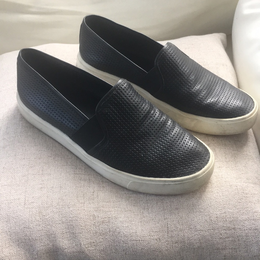 Vince brand. Flat Blair 5 slip-on sneakers. Black.